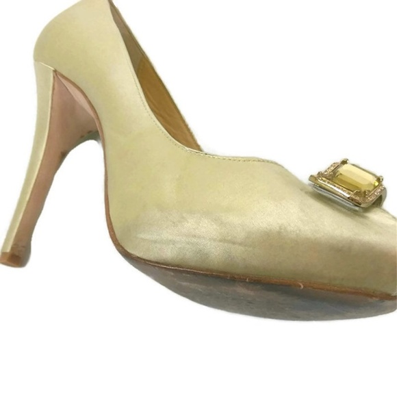 Badgley Mischka Shoes Satin Size 10 Satin Pearl - Picture 6 of 6